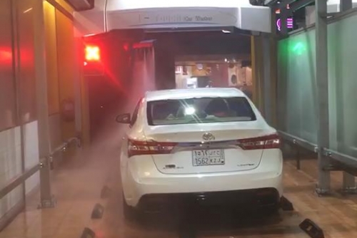 AXE OVERHEAD touchfree car wash in Saudi Arabia