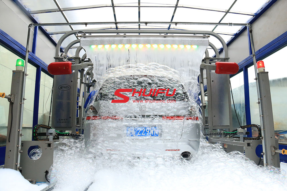 Touchless Car Wash Machine