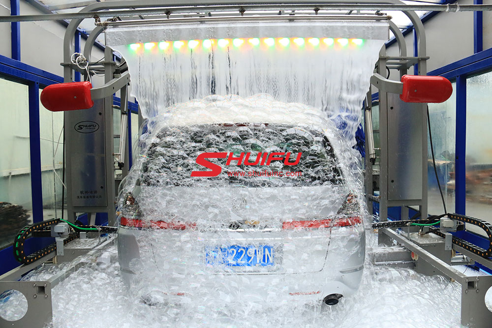 Touchless Car Wash Machine