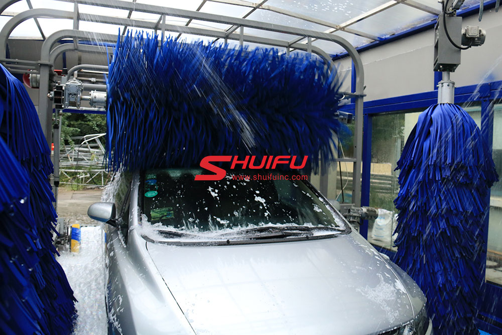 Touchless Car Wash Machine