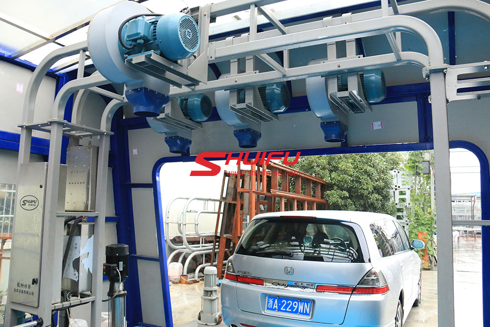 Touchless Car Wash Machine