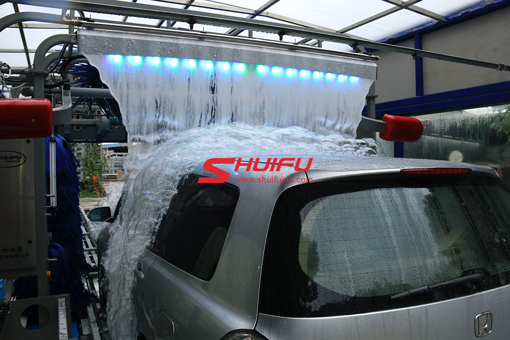 Touchless Car Wash Machine