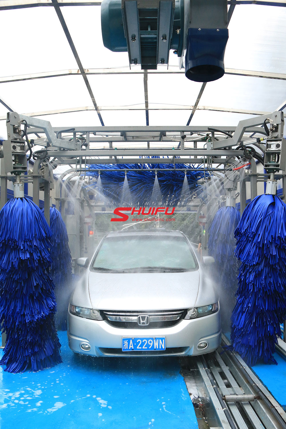 Touchless Car Wash Machine