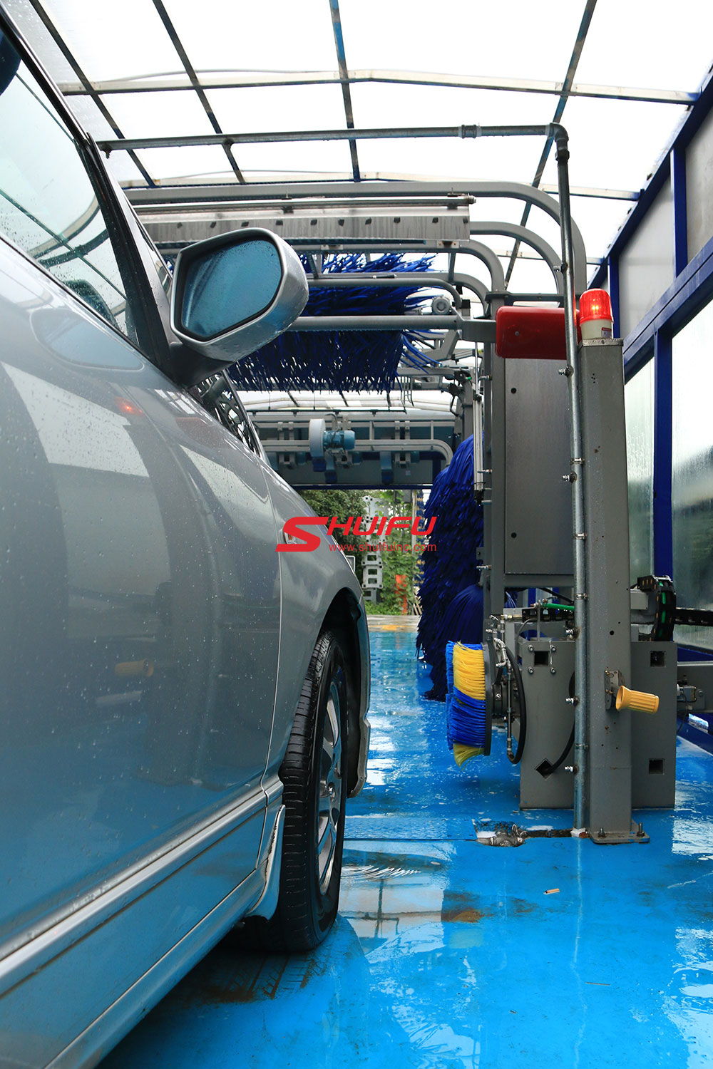 Touchless Car Wash Machine