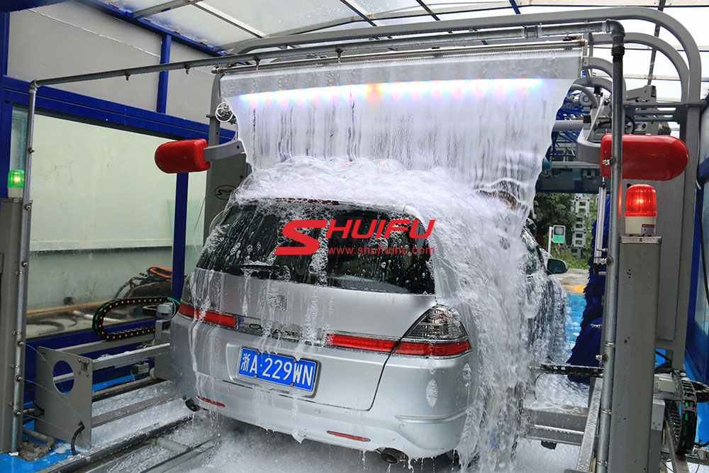 Touchless Car Wash Machine