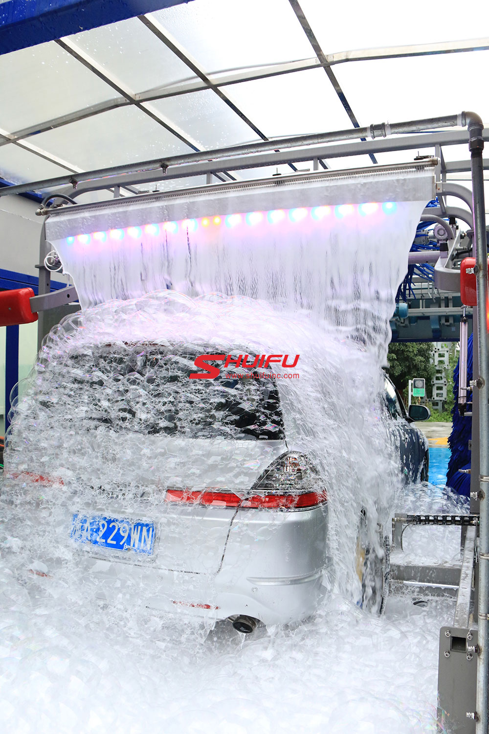 Touchless Car Wash Machine