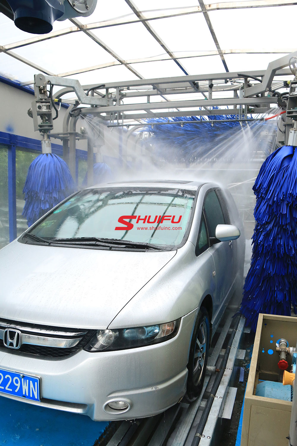 Touchless Car Wash Machine