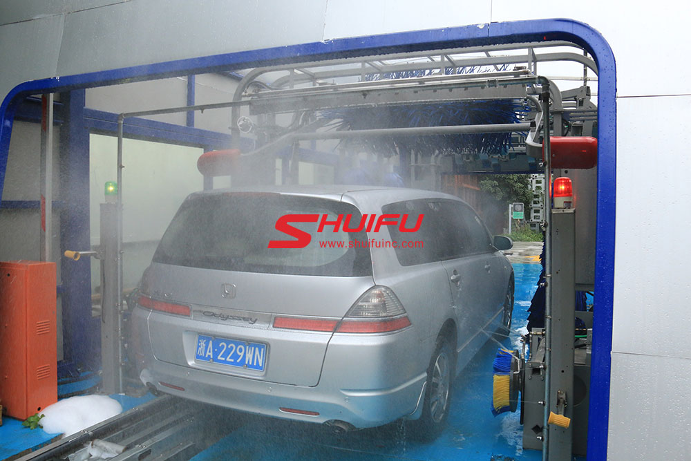 Touchless Car Wash Machine