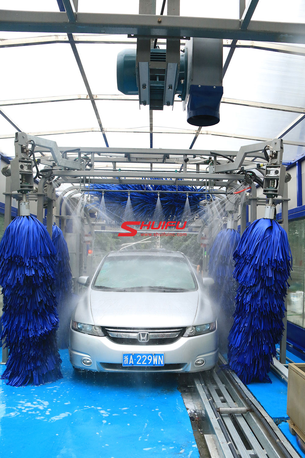 Touchless Car Wash Machine