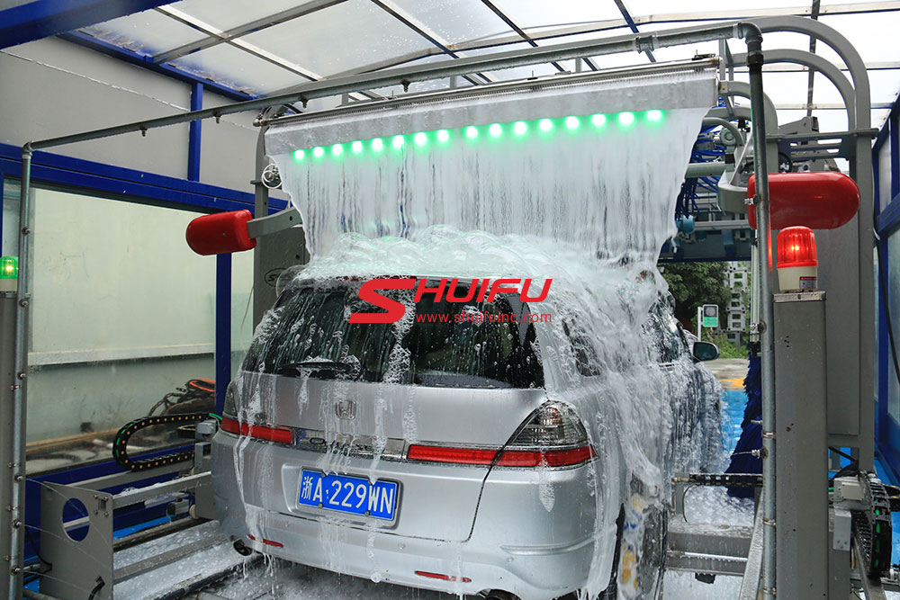 Touchless Car Wash Machine