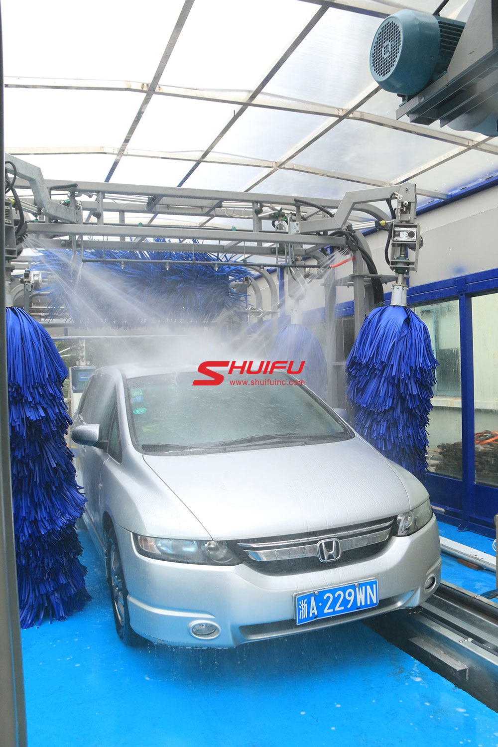 Touchless Car Wash Machine