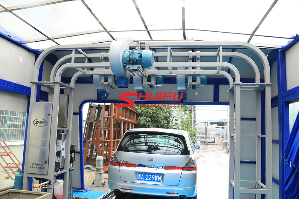 Touchless Car Wash Machine