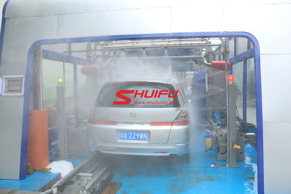 Touchless Car Wash Machine