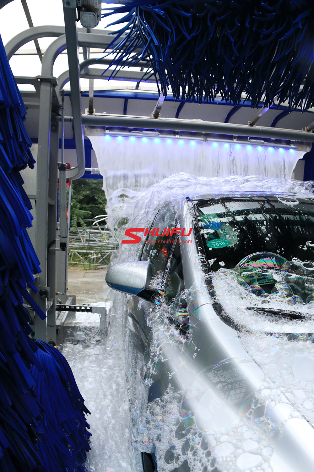 Touchless Car Wash Machine