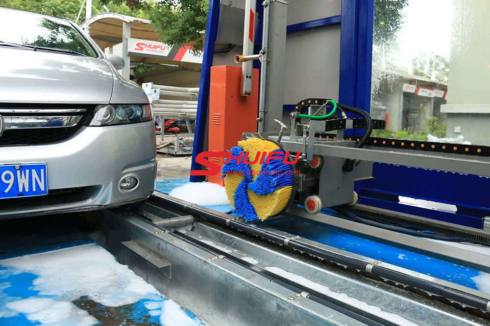 Touchless Car Wash Machine