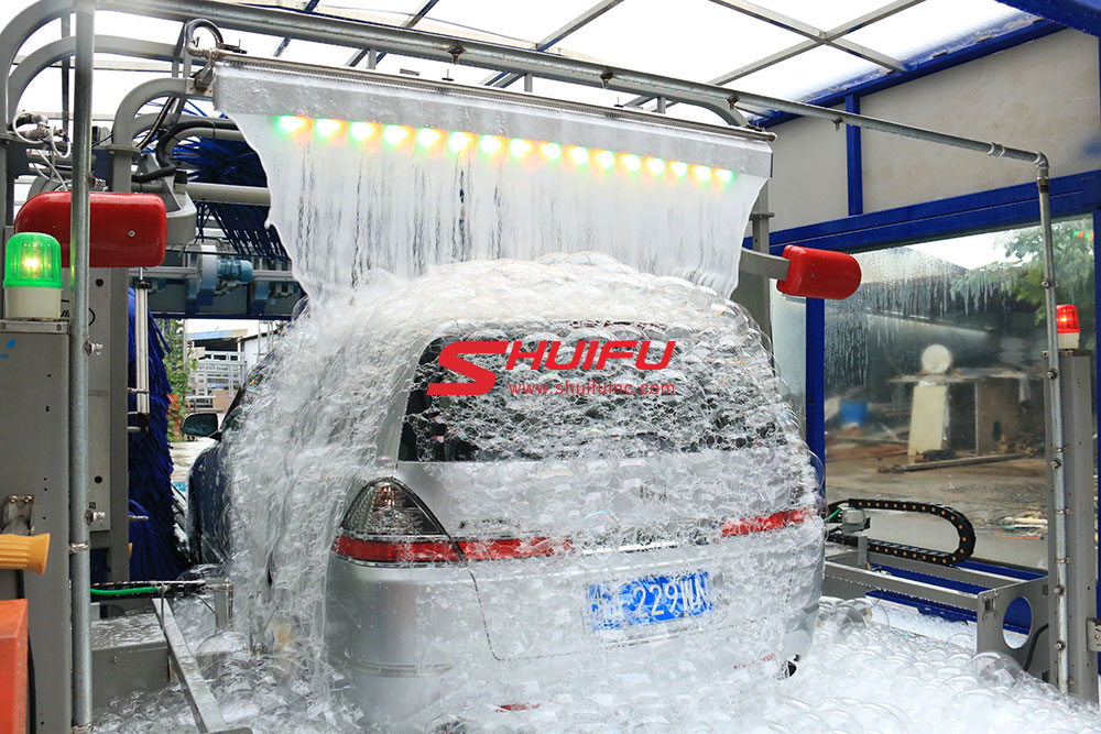 Touchless Car Wash Machine