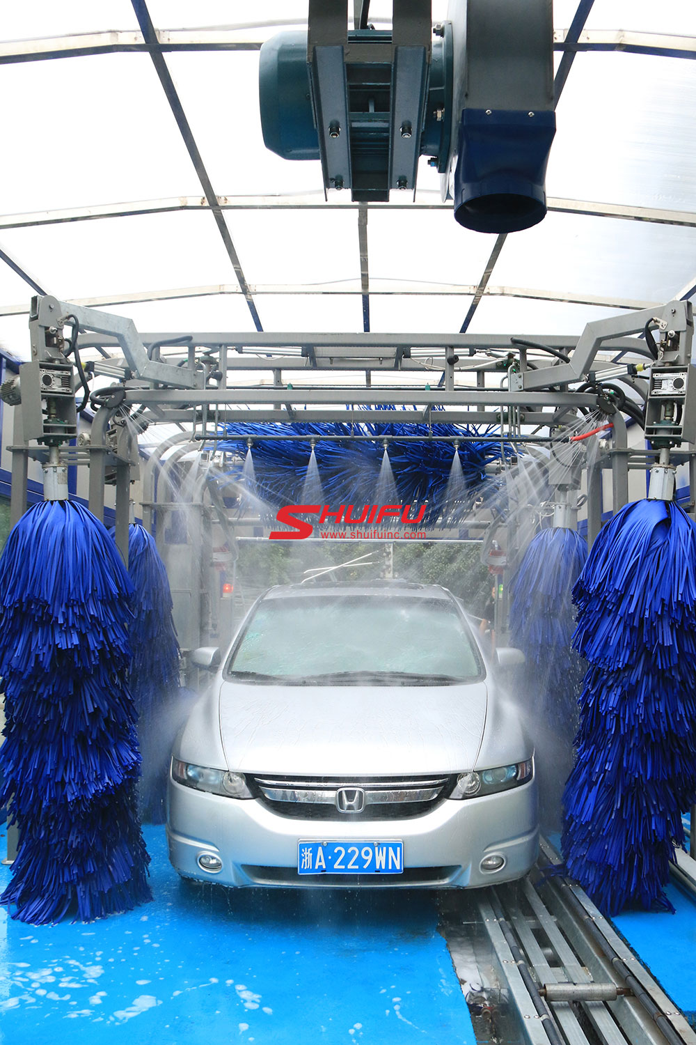 Touchless Car Wash Machine