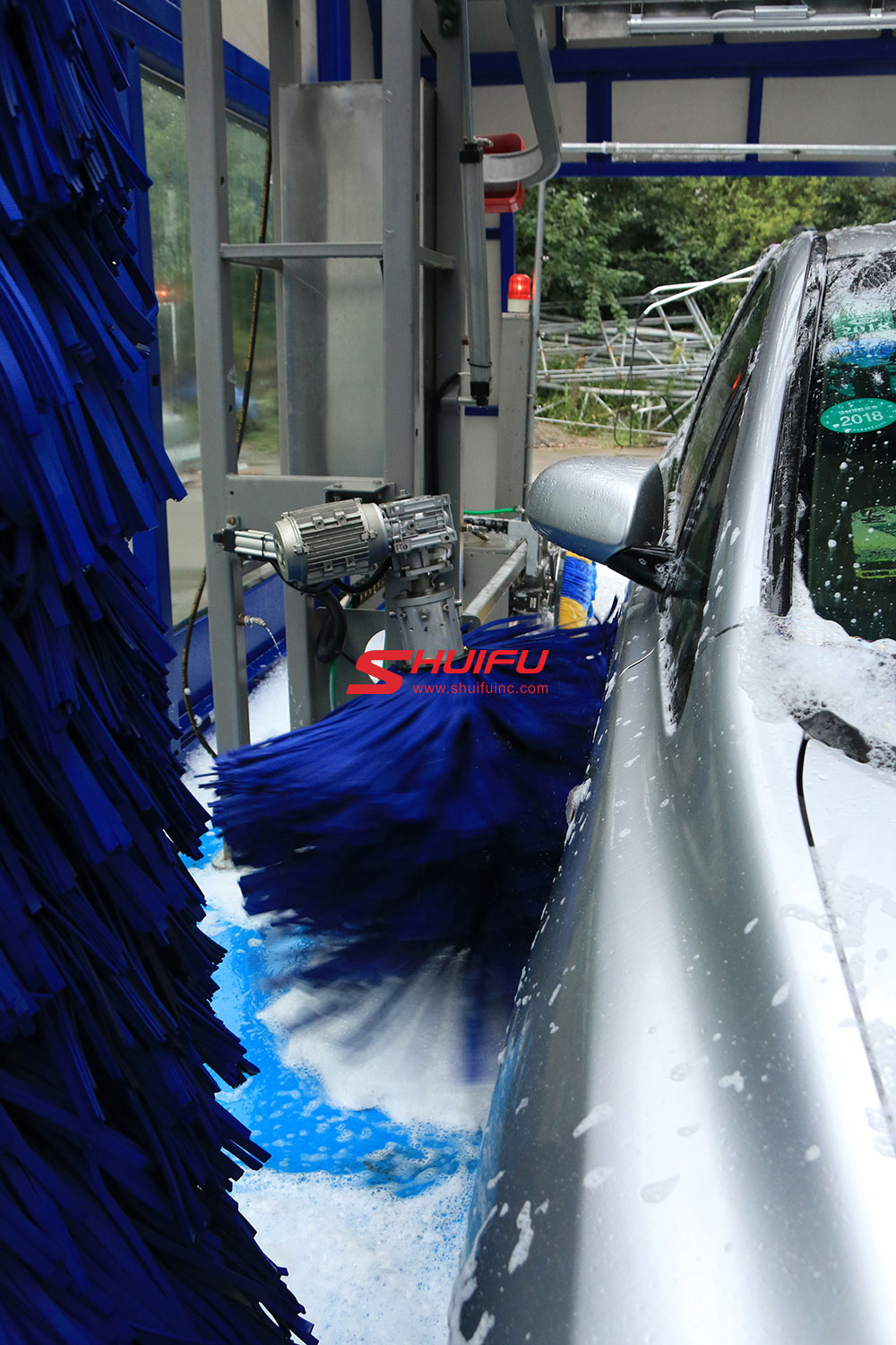 Touchless Car Wash Machine