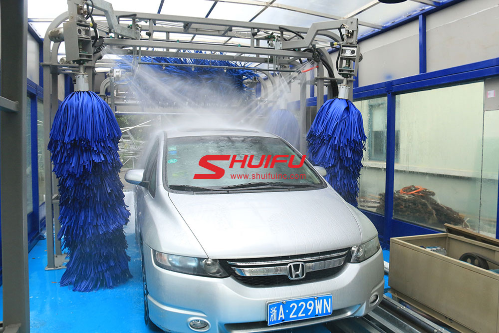 Touchless Car Wash Machine