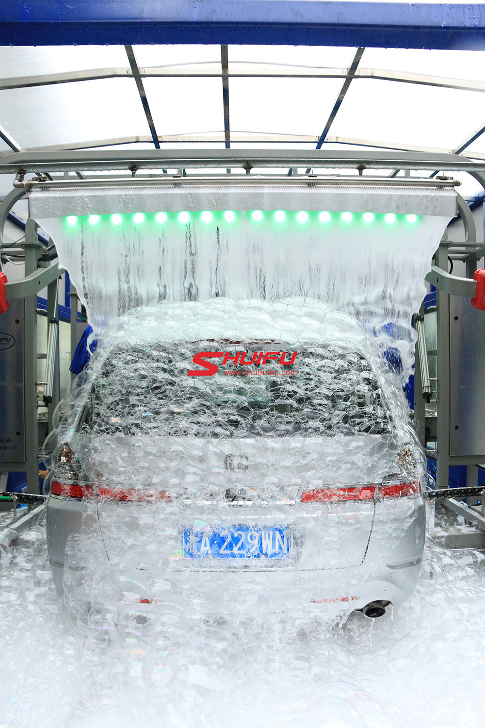 Touchless Car Wash Machine