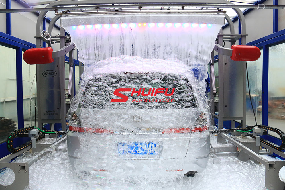 Touchless Car Wash Machine