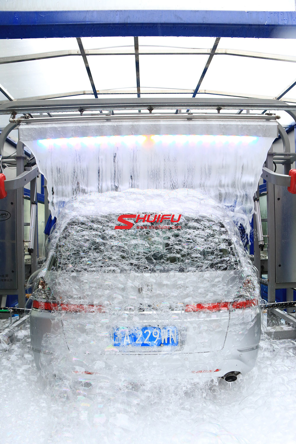 Touchless Car Wash Machine