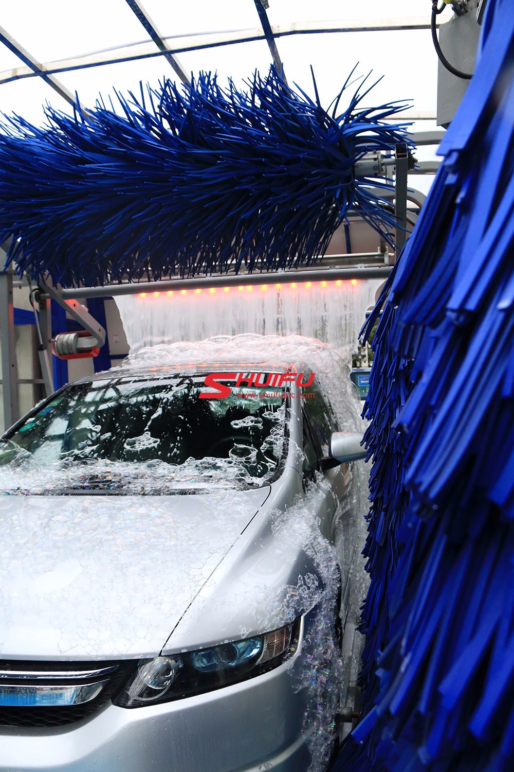 Touchless Car Wash Machine